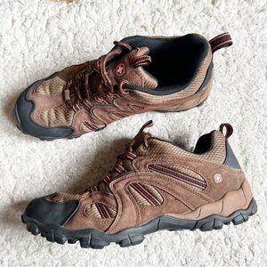 SwissGear men Brown Red Lace Up Hiking Boots, 10 SwissGear | Shoes | Swissgear Men Brown Red Lace Up Hiking  main image 3